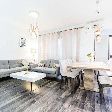Luxury Baneasa Apartment Bucharest Luaran gambar