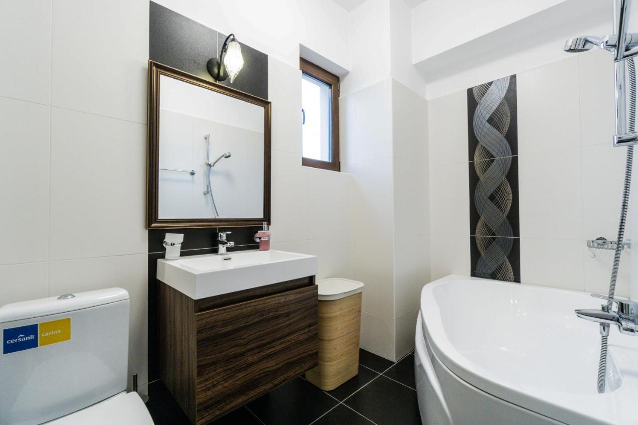 Luxury Baneasa Apartment Bucharest Luaran gambar