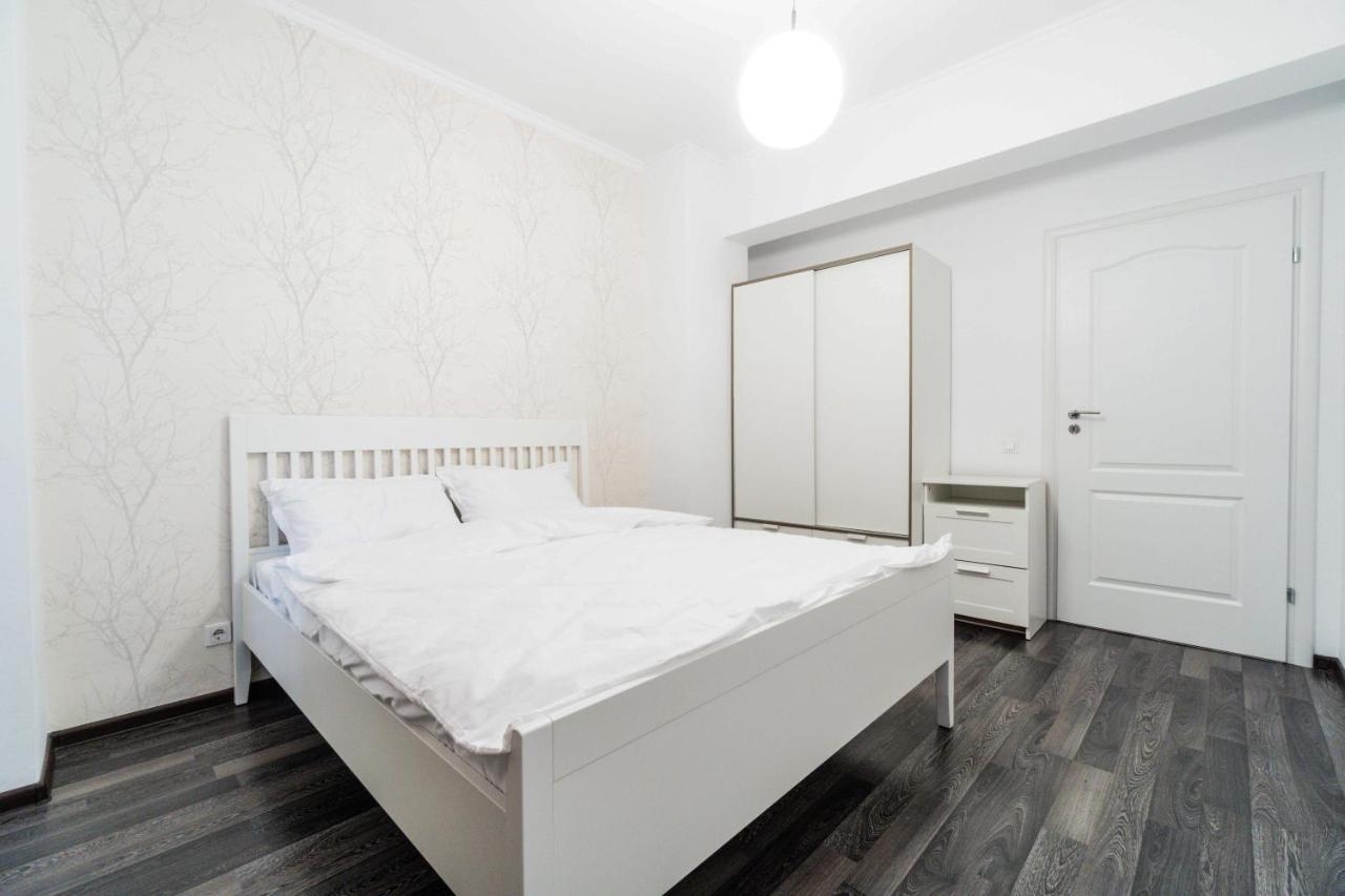 Luxury Baneasa Apartment Bucharest Luaran gambar